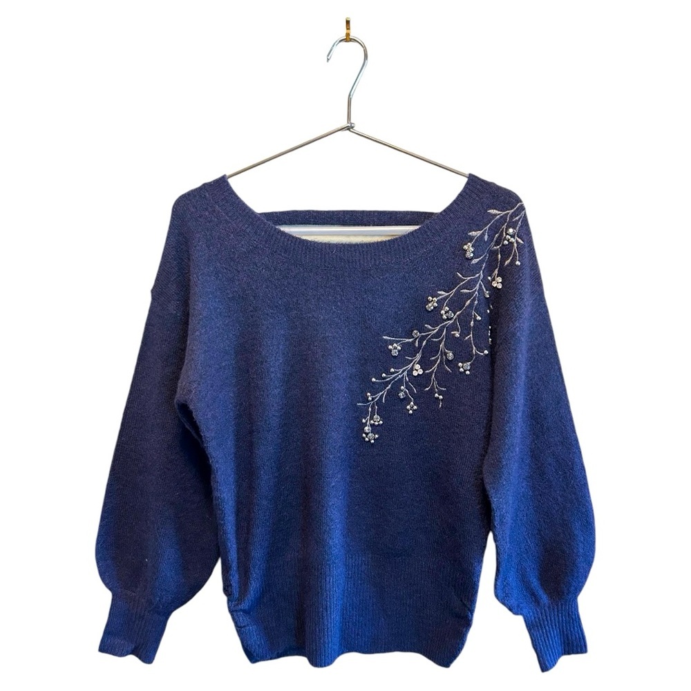 ✨Democracy Women’s Embroidered Sweater - size X-Small✨
